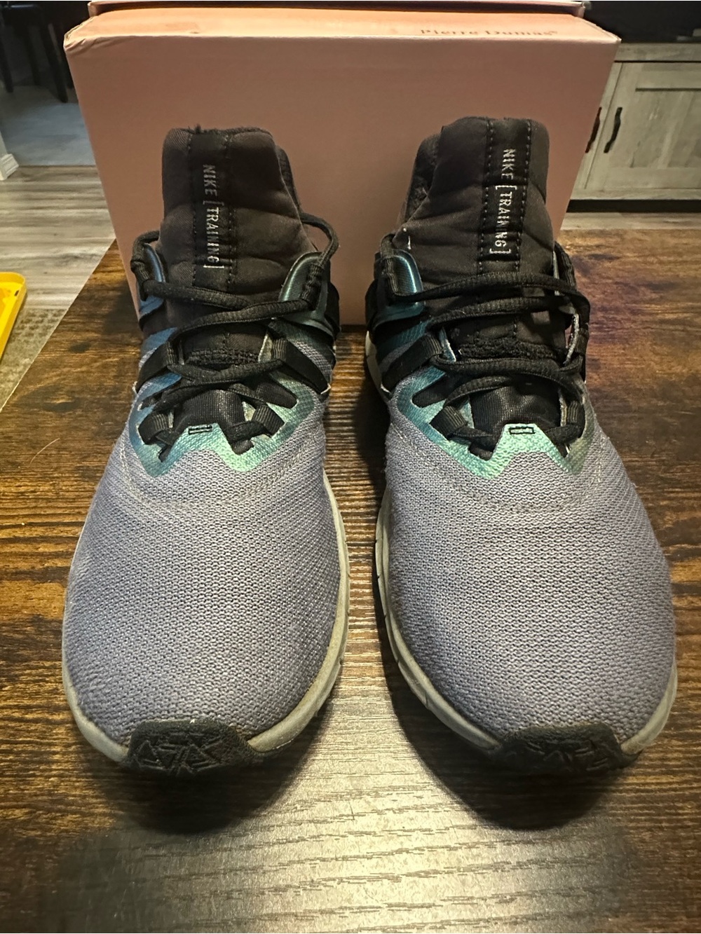 Nike Men’s Gray Athletic Trainers with Teal Accents